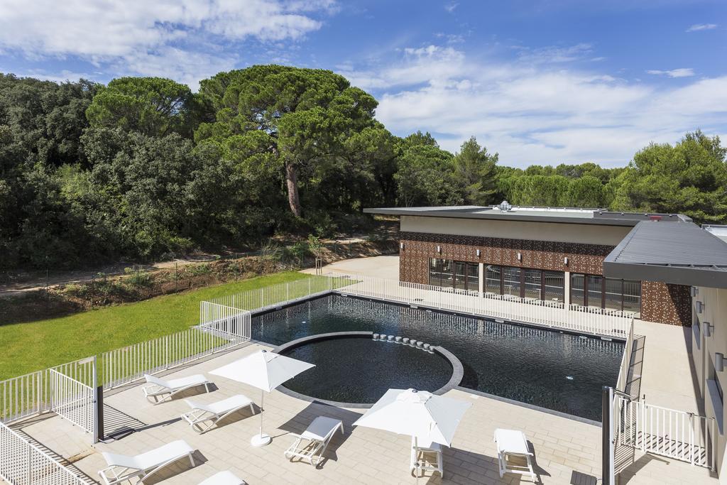 Residhotel Residence Pont Du Gard Remoulins Exterior photo