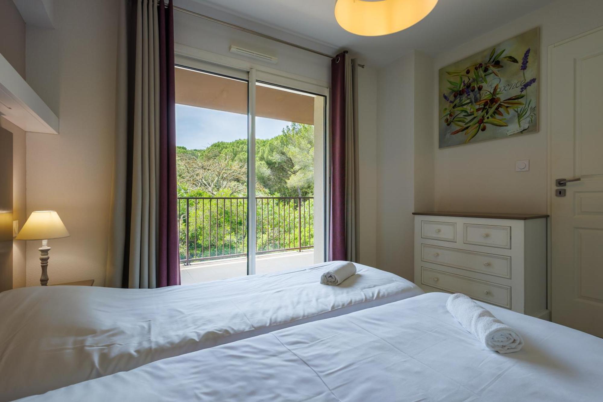 Residhotel Residence Pont Du Gard Remoulins Exterior photo