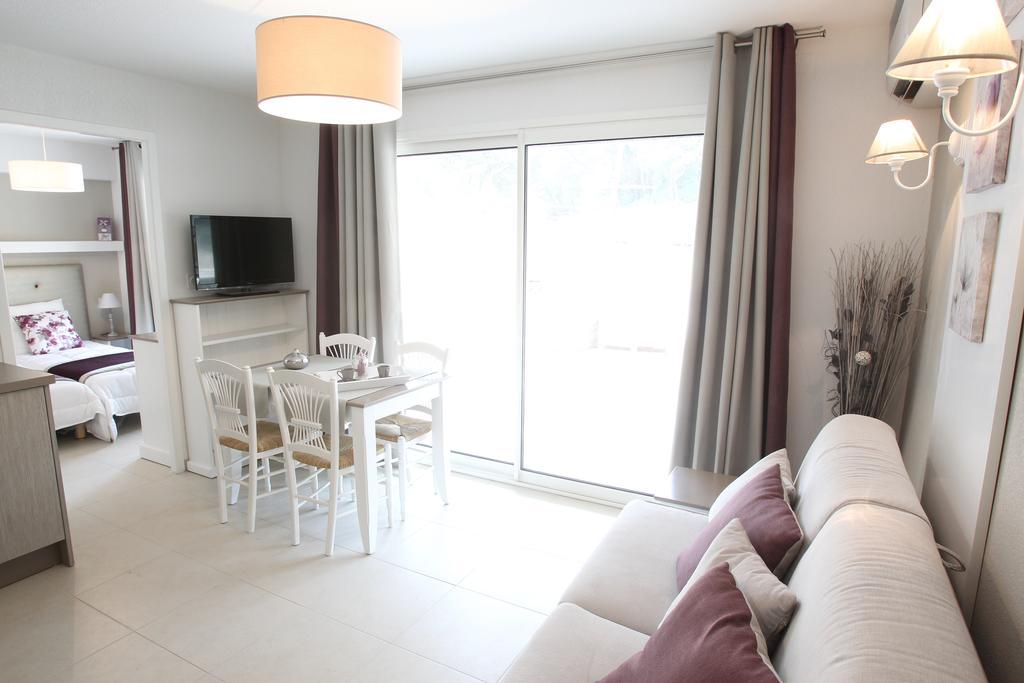 Residhotel Residence Pont Du Gard Remoulins Room photo
