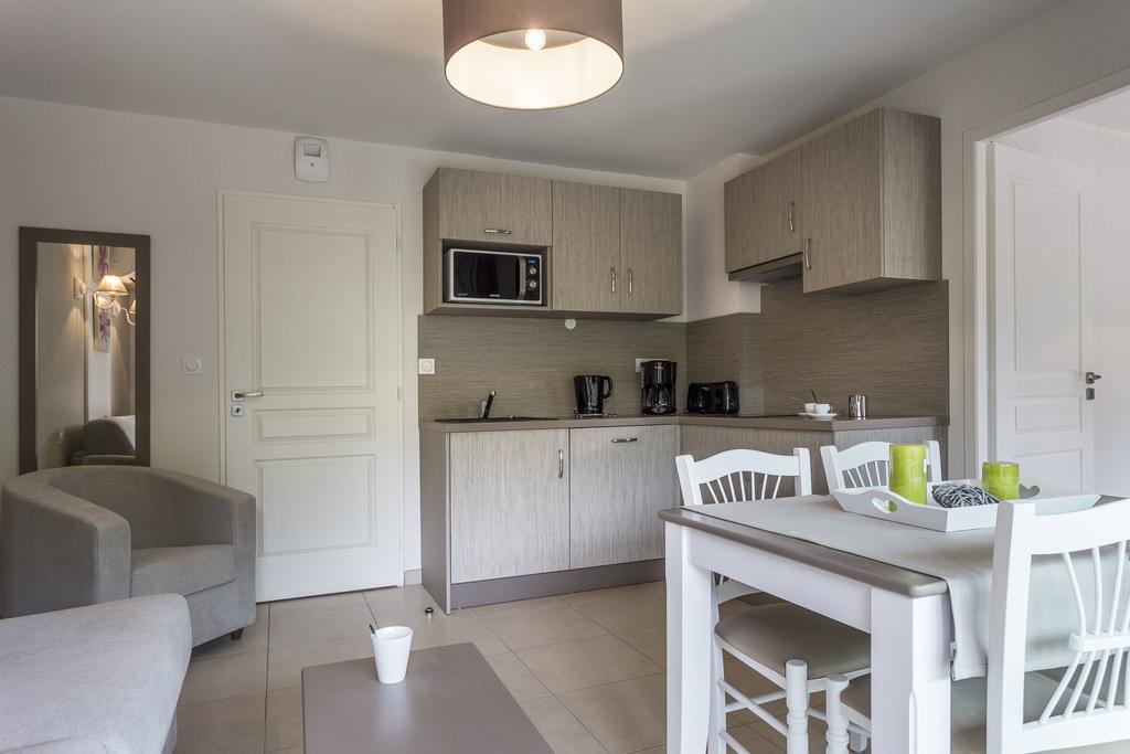 Residhotel Residence Pont Du Gard Remoulins Room photo