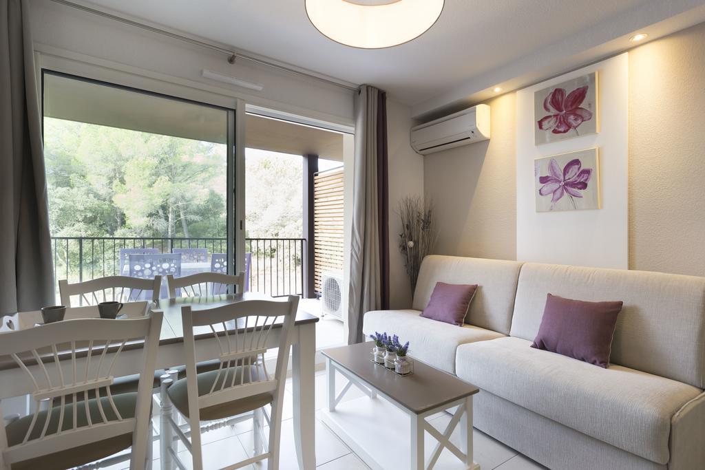 Residhotel Residence Pont Du Gard Remoulins Exterior photo