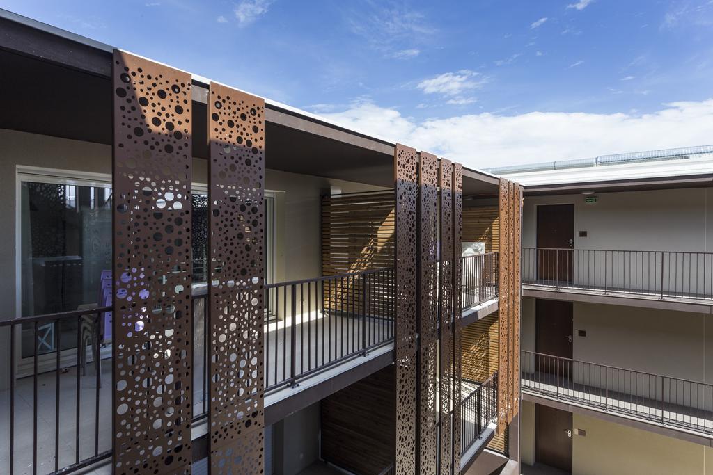 Residhotel Residence Pont Du Gard Remoulins Exterior photo